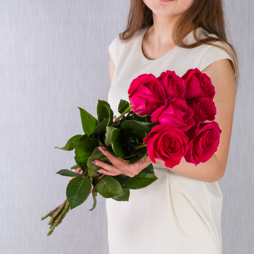 Букет из 7 розовых роз с крупным бутоном 60 см. арт. 36400