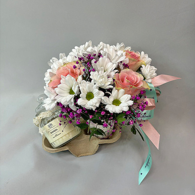 Сет "Ягодный раф" с цветочным стаканчиком и аромасвечой в банке 70399