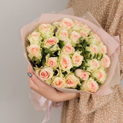 Букет из 25 кенийских светло-розовых роз N 5503